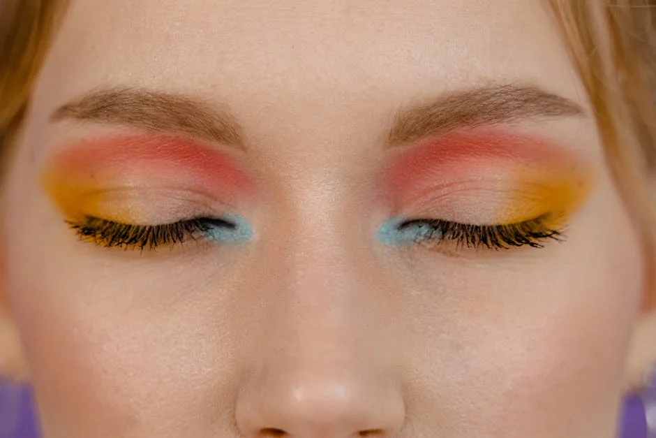 Best Eyeshadow Colors for Hazel Eyes: Make Every Fleck Pop
