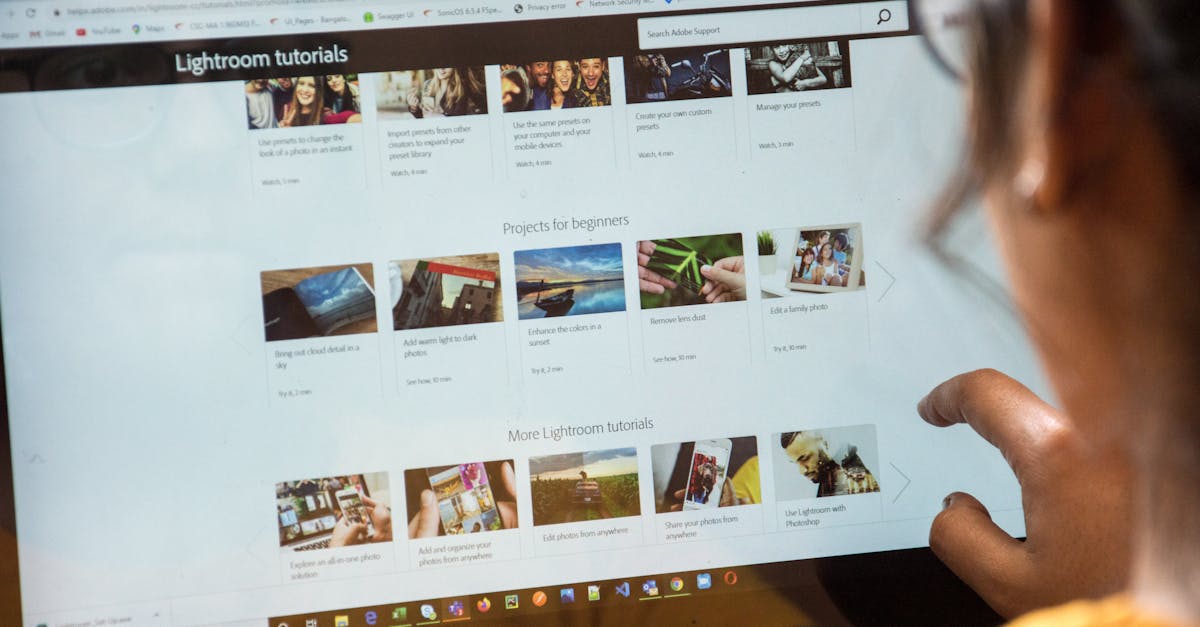 How to Apply Eyeshadow for Beginners: Step-by-Step Guide (With Pictures)